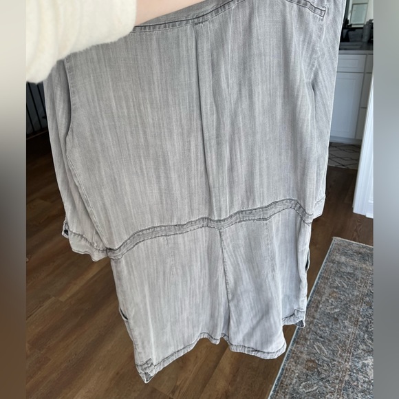 Romper - Picture 2 of 2